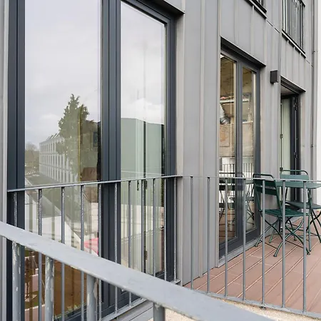 Sunshine Luxury House Urban Retreat Downtown *