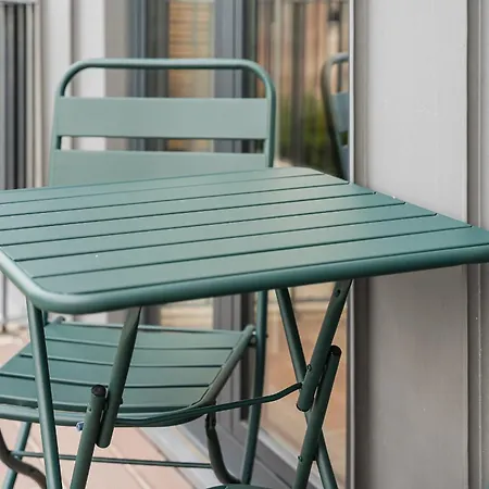 Sunshine Luxury House Urban Retreat Downtown Apartamento *