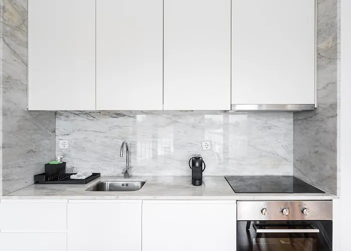 Sunshine Luxury House Urban Retreat Downtown