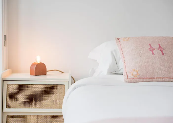 Sunshine Luxury House Urban Retreat Downtown Apartment Porto