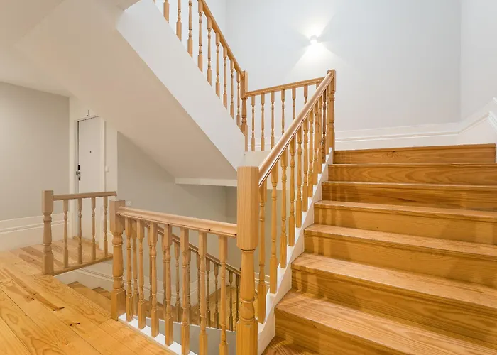 Sunshine Luxury House Urban Retreat Downtown *